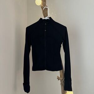 Lululemon Define crop Luon 4